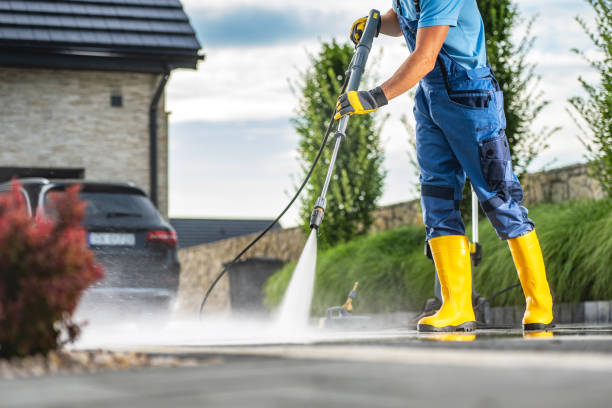 Best Deck Pressure Washing  in Fletcher, NC